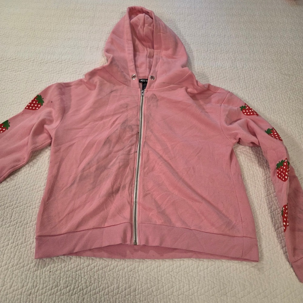 Hot Topic Strawberry Milk Pink Zip Up Hoodie Kawaii Graphic Women Large 16350502